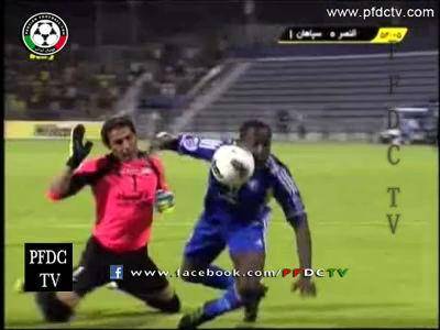 Rahman Ahmadi Saves a Penalty against Al Nasr