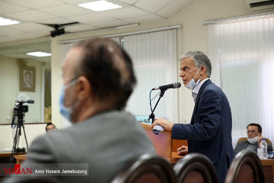 نماینده دادستان خطاب به عباس ایروانی:خطوط تولید به شما اجازه نمی‌دهد که قاچاق کرده یا از بیت المال استفاده کنید