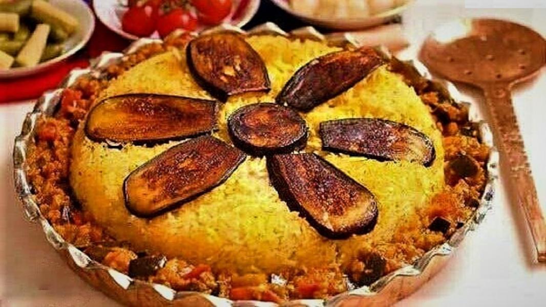 آموزش آشپزی؛ از بالش پادشاه و شربت ژله‌ای تا خاگینه زعفرانی و کیک انجیر + تصاویر