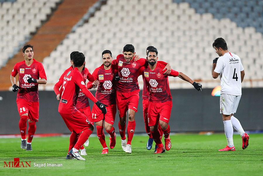 ذوالفقارنسب: رسول‌پناه معضلات را حل نکند، پرسپولیس فصل آینده به مشکل می‌خورد/ فدراسیون فوتبال منفعل است