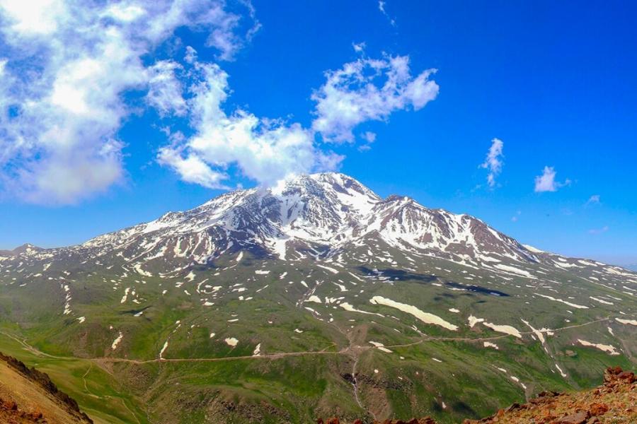 کوه سبلان سنددار می‌شود