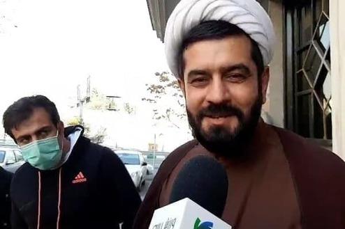 یک روحانی نامزد ریاست فدراسیون فوتبال شد