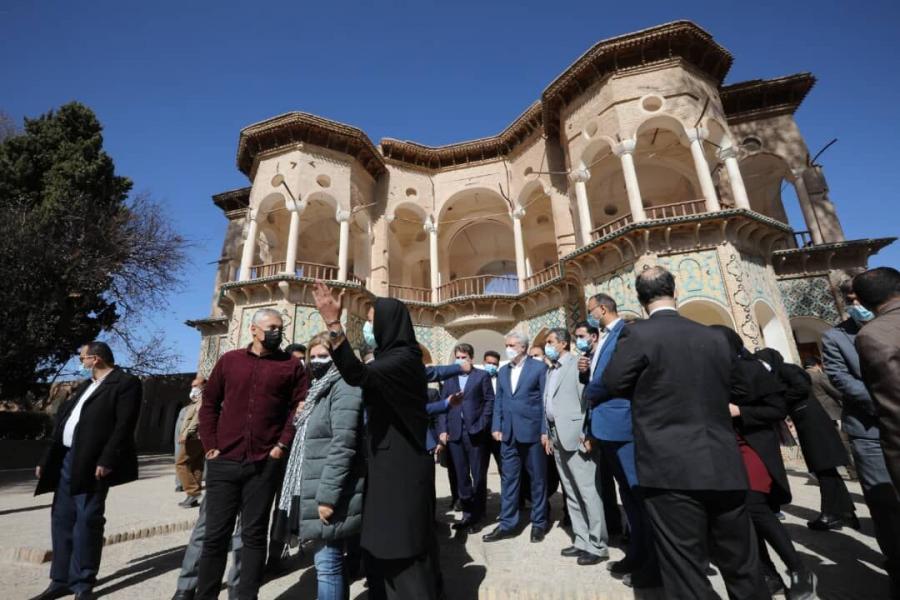 اتصال کرمان به شاهراه گردشگری بین المللی