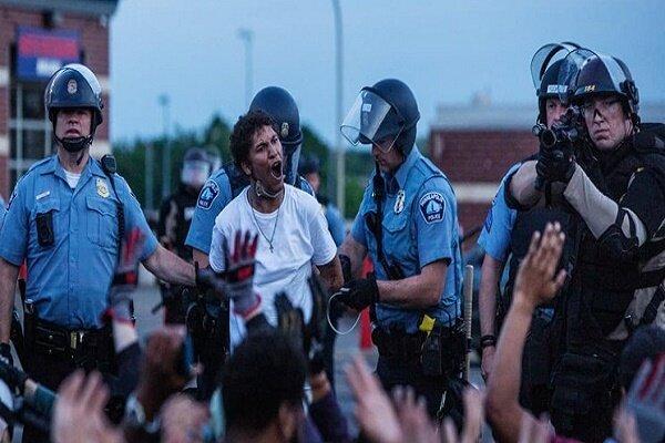 انتشار گزارش جامع در مورد نقض حقوق بشر در آمریکا توسط چین