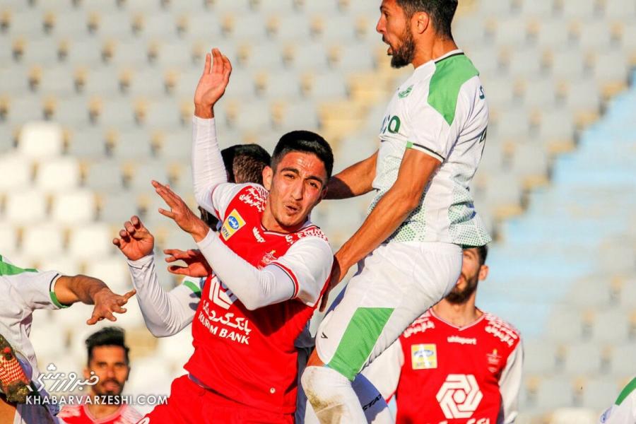 مدافع پرسپولیس به پدیده مشهد پیوست