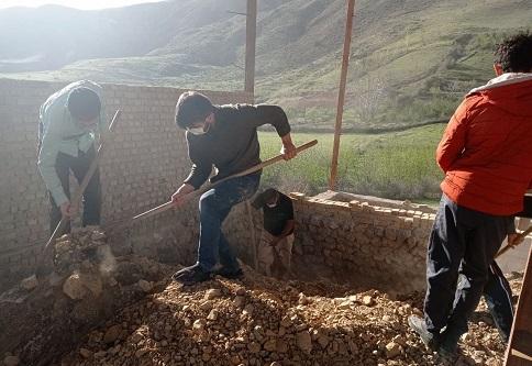 همکاری جهادگران قزوینی در ساخت حسینیه روستای توتچال