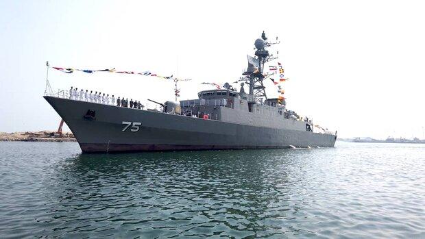 Dena destroyer, Shahin minehunter join Iran's Navy