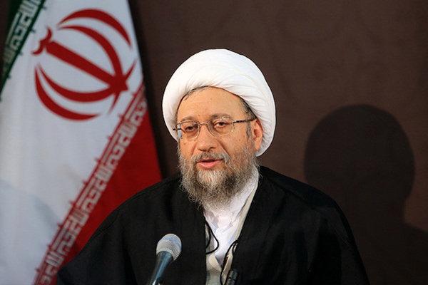 آیت‌الله لاریجانی پیروزی حجت‌الاسلام رئیسی را تبریک گفت