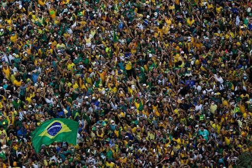 بولسونارو علیه دموکراسی: در برزیل چه می‌گذرد؟