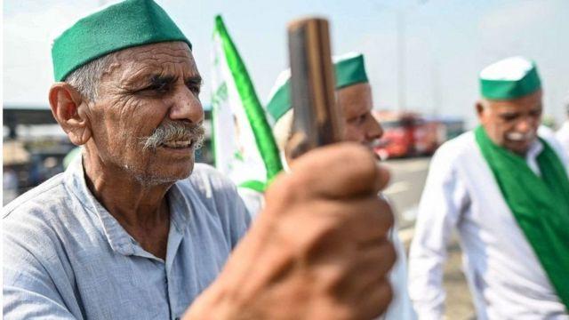 اعتراض کشاورزان هند نتیجه داد، نخست وزیر قوانین جنجالی را لغو کرد