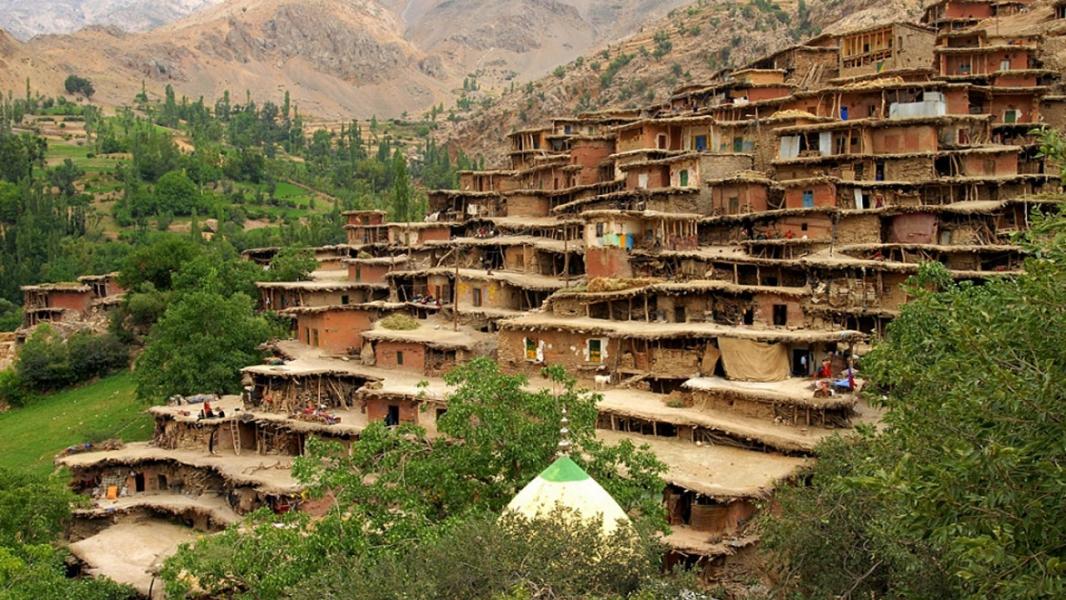 حکایت روستای دامنه نشین در دل تاریخ