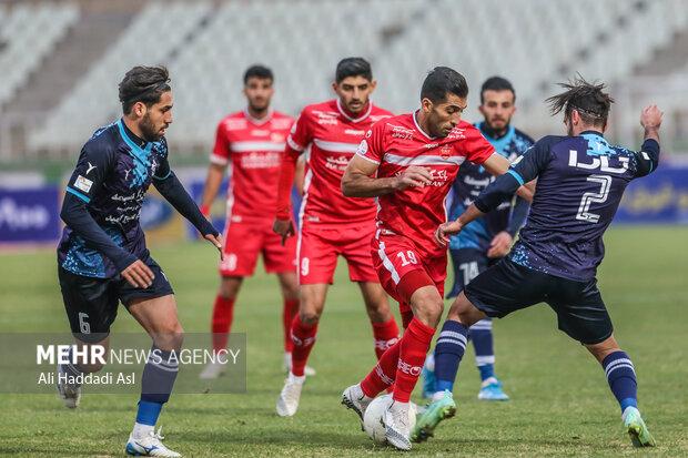 دوگزینه مدیرعاملی پرسپولیس مجوز نگرفتند/ هواداران را درک می‌کنم