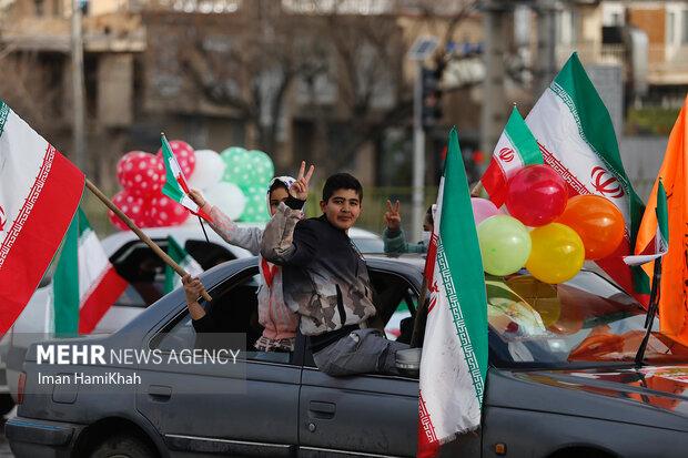 راهپیمایی خودرویی ۲۲ بهمن در کرمانشاه