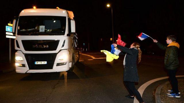 پلیس فرانسه می‌گوید مانع ورود 'کاروان آزادی' به پاریس می‌شود