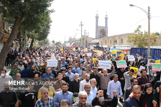 راهپیمایی خودجوش مردم کرمانشاه در اعتراض به اقدامات ضد انقلاب