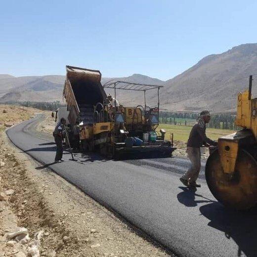 در هفت ماه نخست امسال، ۸۷ درصد آسفالت راه‌های روستایی آذربایجان‌غربی انجام شد