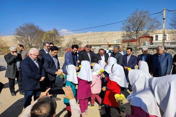 روستای«میر عزیزی» اسلام آبادغرب روستایی مانوس با کتاب است