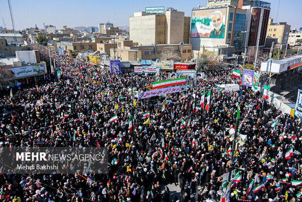 خروش خاستگاه انقلاب در اعلام وفاداری به انقلاب اسلامی و رهبری