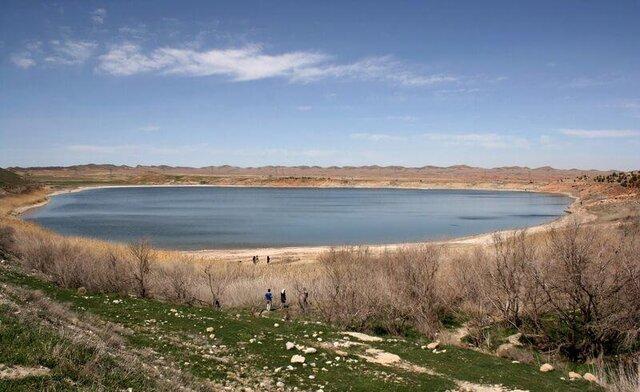 مرگ حیات وحش در سایه خشکسالی دریاچه بزنگان