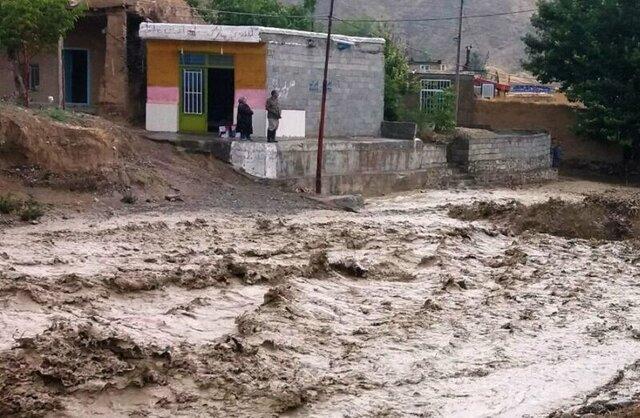 جاری شدن سیل در برخی روستاهای خراسان‌شمالی