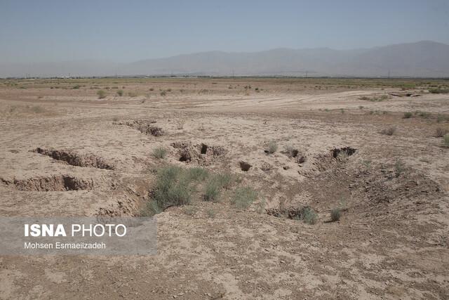 سرعت فرونشست زمین در دشتستان نگران کننده است