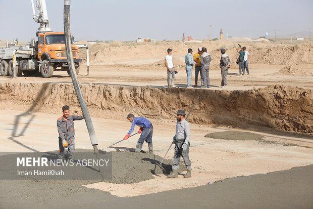 تحویل ۱۶ قطعه زمین مسکونی برای اجرای طرح ملی مسکن در ماهنشان