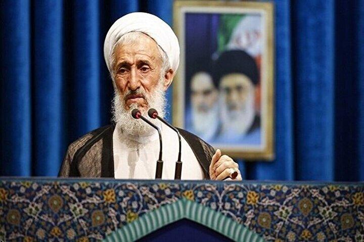 صدیقی: سیدالشهدا (ع) حقیقتی از سنخ حقیقت قرآن است / عاملان قرآن‌سوزی در واقع خودسوزی می‌کنند