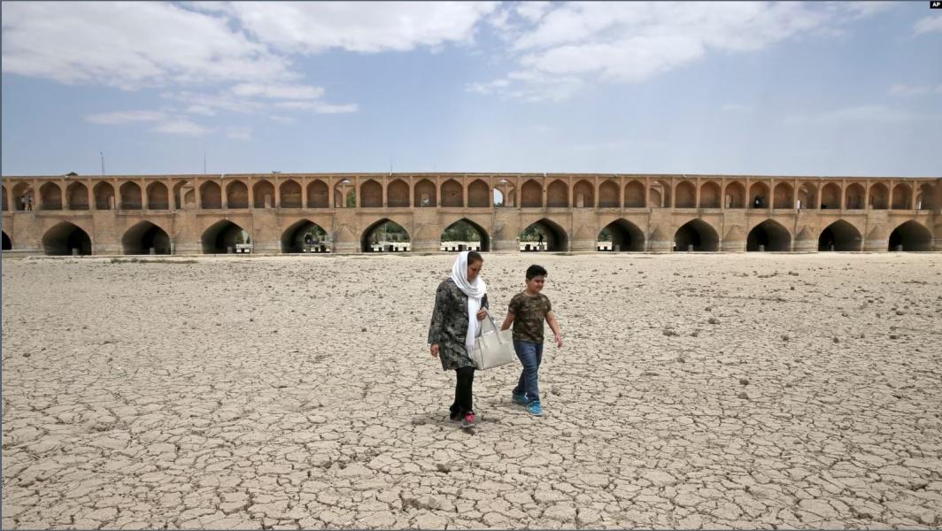  سهم ایران از درآمد گردشگری، یک درصد گردش مالی جهانی؛ ایرانی ها رونق بخش گردشگری کشورهای همسایه 