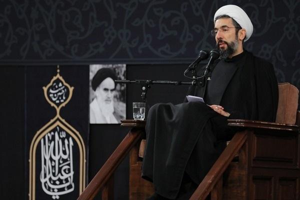 حجت‌الاسلام رستمی: اولین قیام رسمی علیه جنایت یزیدیان در کربلا را اهالی سیستان انجام دادند