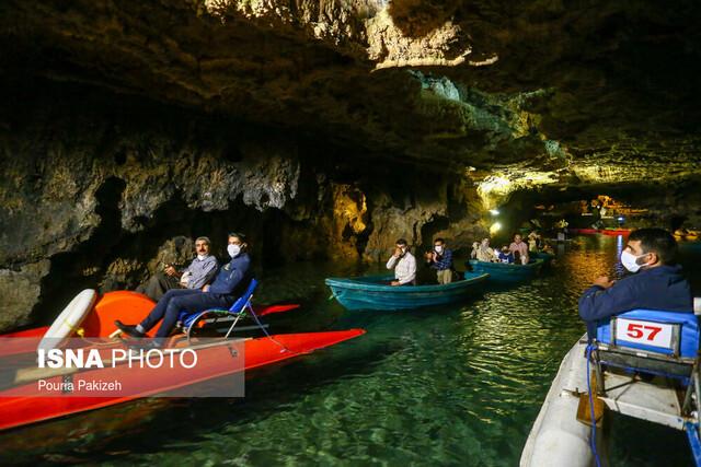 لزوم تدوین دستورالعمل برای گردشگری ضابطه‌مند در غارها