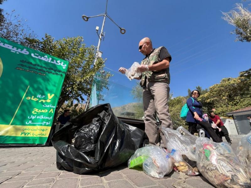 مشارکت خوب دوست داران محیط زیست؛ در جمع آوری فیلتر‌های سیگار رها شده در توچال