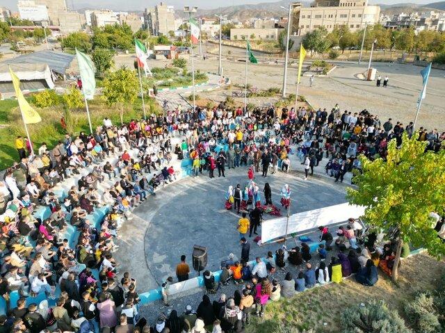 درخشش اصفهان در جشنواره تئاتر خیابانی مریوان