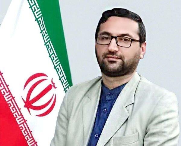 رمان«ماتی خان» در بندرترکمن نقد و بررسی شد