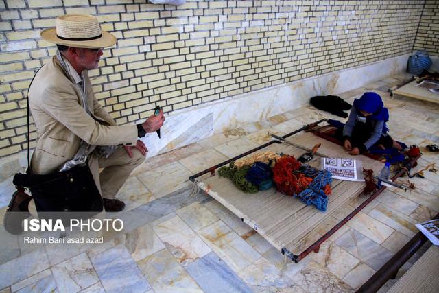 رونمایی از گلیم الموت در جشنواره چند رسانه‌ای میراث فرهنگی