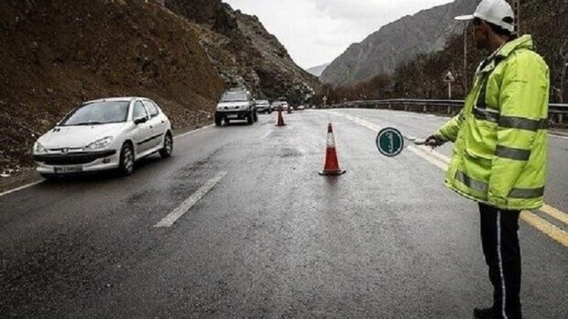 بارش باران در جاده کرج - چالوس