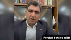 اختصاصی؛ دادگاه انقلاب یک وکیل را به زندان، تبعید و محرومیت از حقوق اجتماعی محکوم کرد