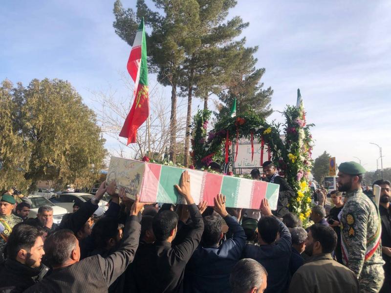 پیکر‌های مطهر ۹ شهید گمنام در کرمان تشییع خواهند شد/ برگزاری تجمع بزرگ فاطمیون در دیار حاج قاسم