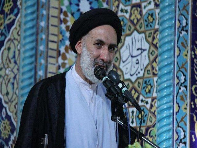 امام‌جمعه موقت شهرکرد: مادران و همسران شهدا پاسدار میراث گران‌بهای شهادت هستند