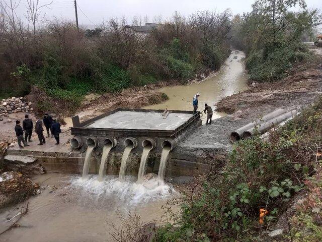 آماده سازی مسیر تردد جدید برای روستای علی آباد چمستان