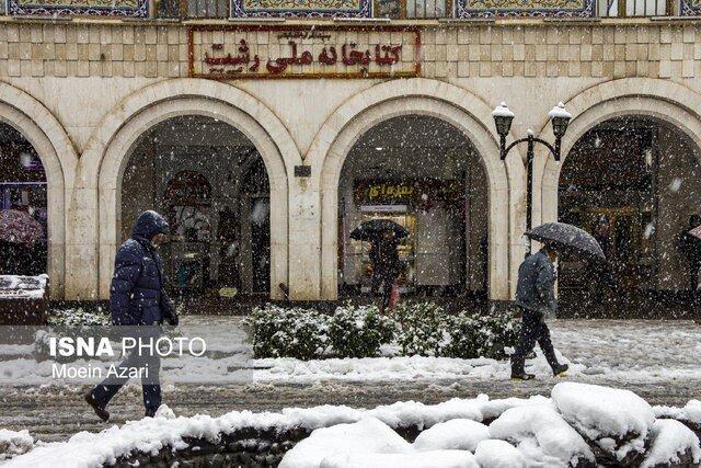 گیلان ۱۵ درجه سرد می شود/ احتمال بارش برف در جلگه