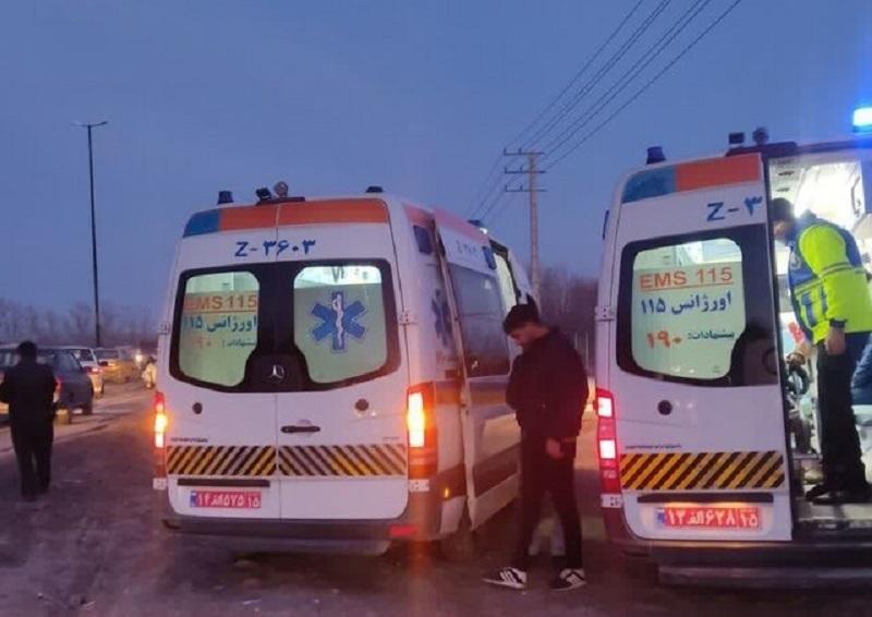 تصادف در محور ناهوک سراوان ۲۶ مجروح برجای گذاشت