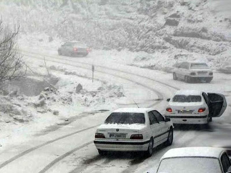 رانندگان در روز‌های برفی بخوانند