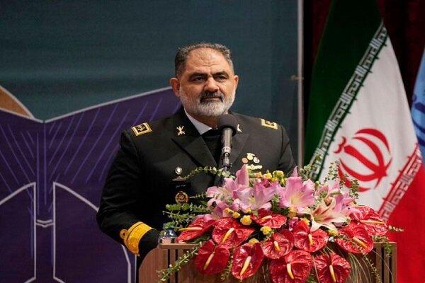 نیروی دریایی کشورمان شاهرگ اقتصادی دشمن را در دفاع مقدس قطع کرد